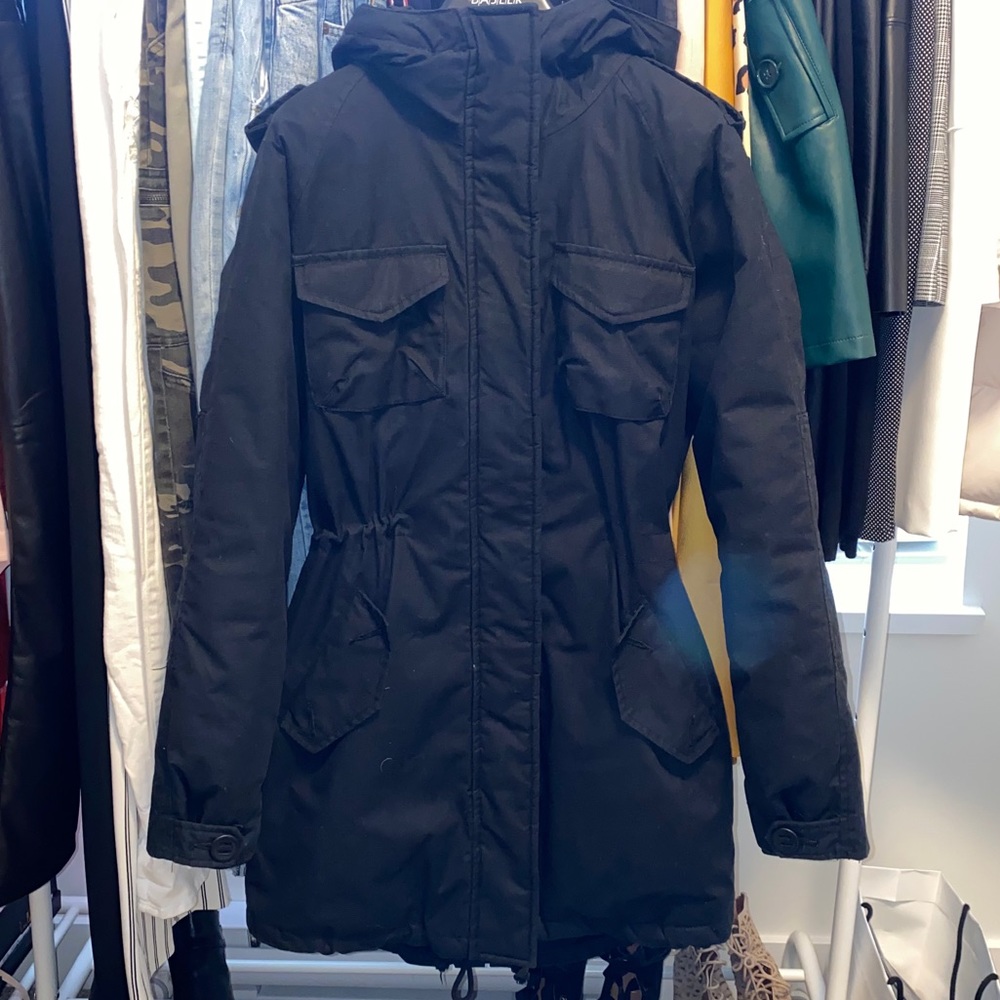 Aritzia parka (community winter coat)